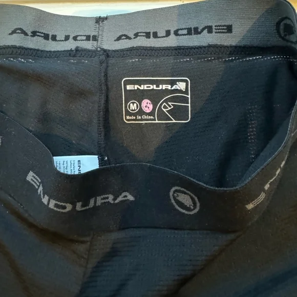 Endura Padded Liner II Shorts - Picture 4 of 9